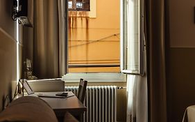 Il Tiro Rooms