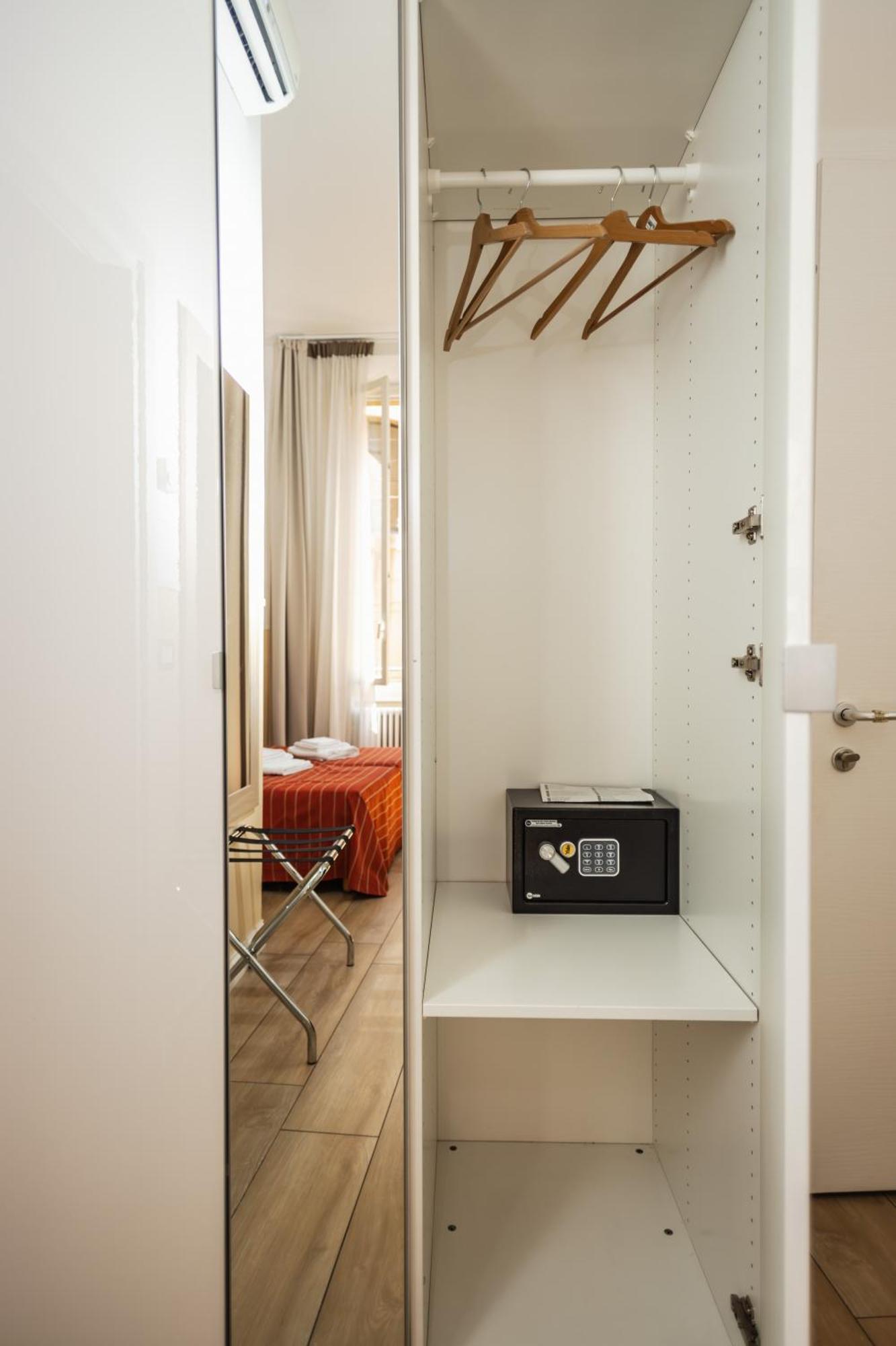 Il Tiro Rooms Bologna Exterior foto